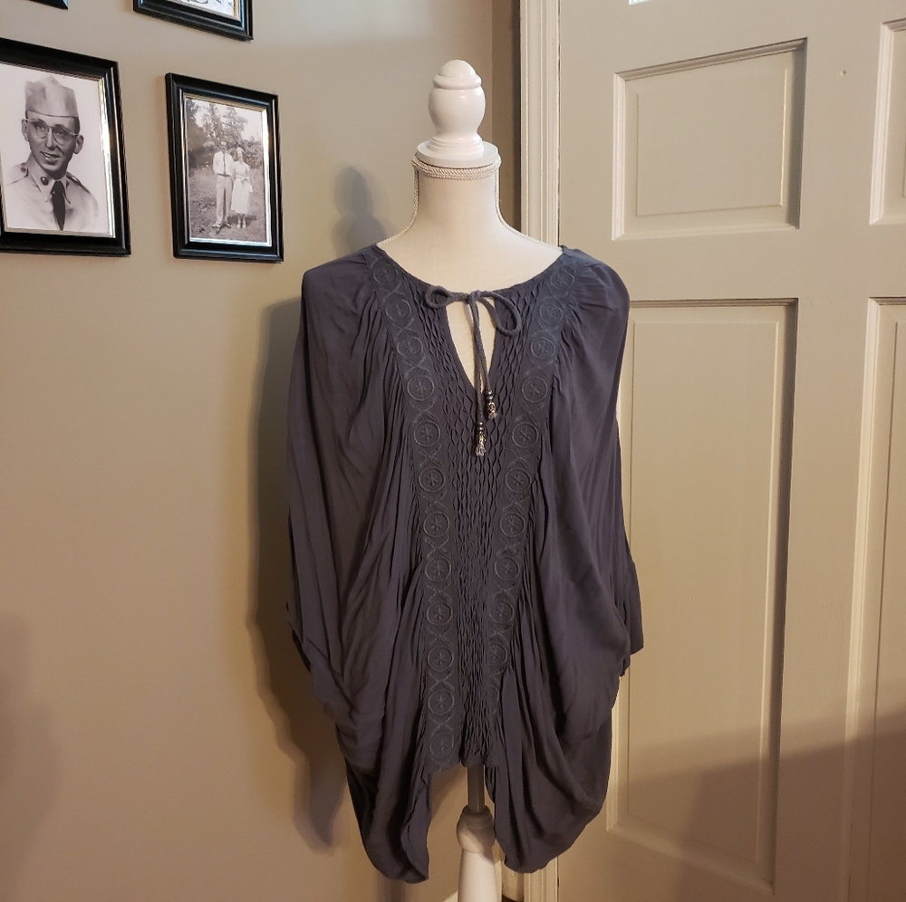 MONORENO Oversized Bat Wing Tunic